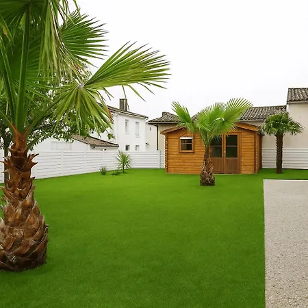 Holiday home Lueur De *