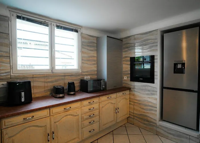 Semesterbostad Lueur De *